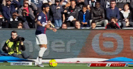 官方：马克-普维尔当选马竞12月最佳球员