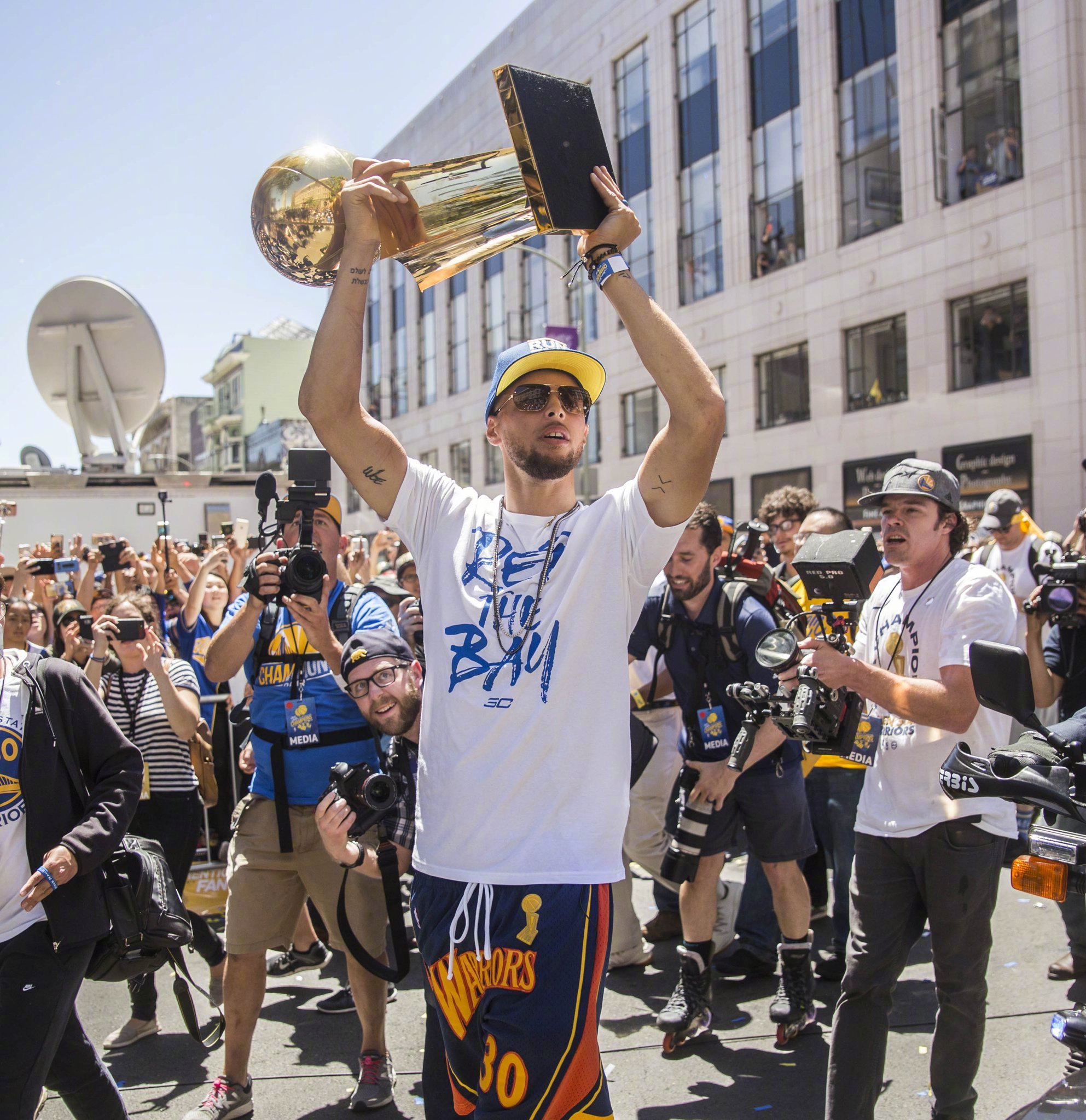 他在场上就是稳定器