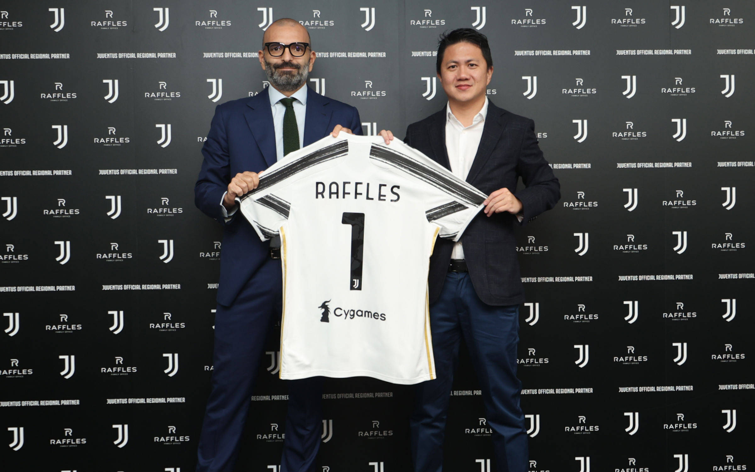 拜仁vs圣保利首发：凯恩领衔！迪亚斯、金玟哉、欧文在列