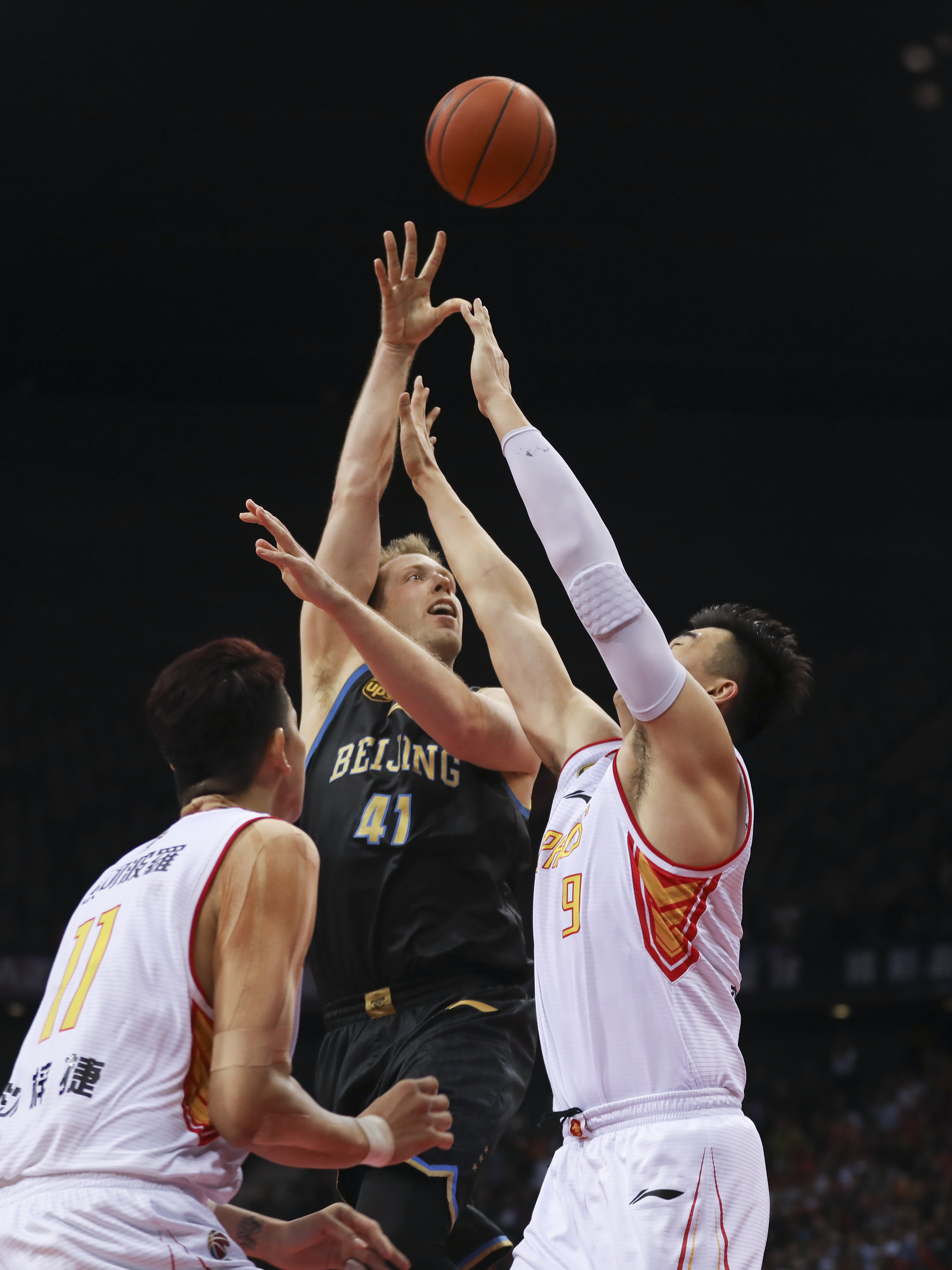 队报：巴黎圣日耳曼与创新园区Station F合作，促进体育创新发展