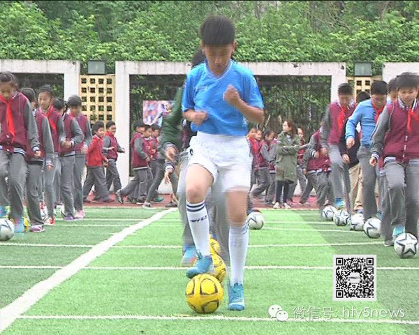 ＂（独家图片）廿三载情牵：李晓勇的婚礼现场 从红地毯到岁月情深